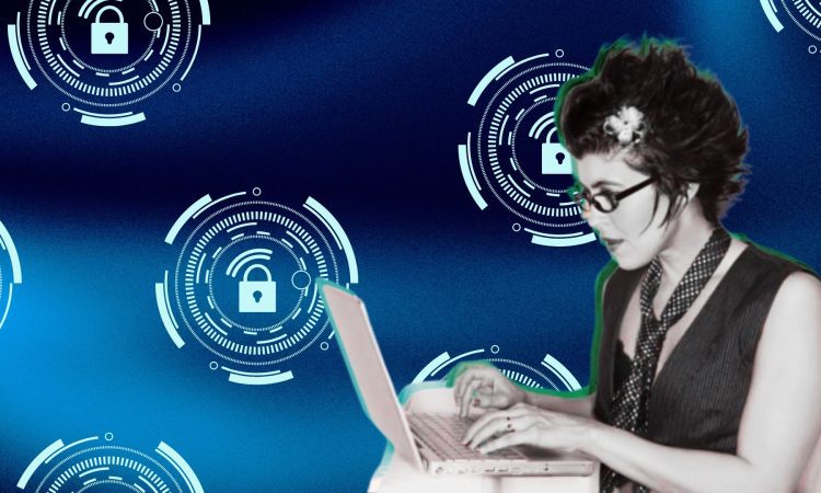 Cyberbullying: 3 Cyber Sheroes Who Protect Women Online Sisterhood Agenda